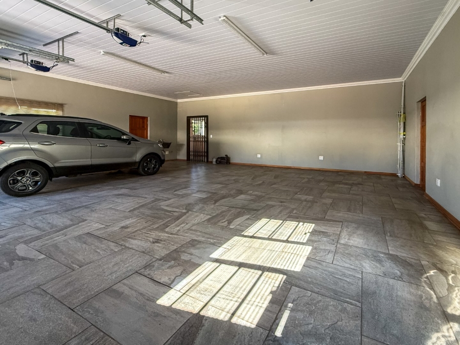  Bedroom Property for Sale in Wilkoppies North West